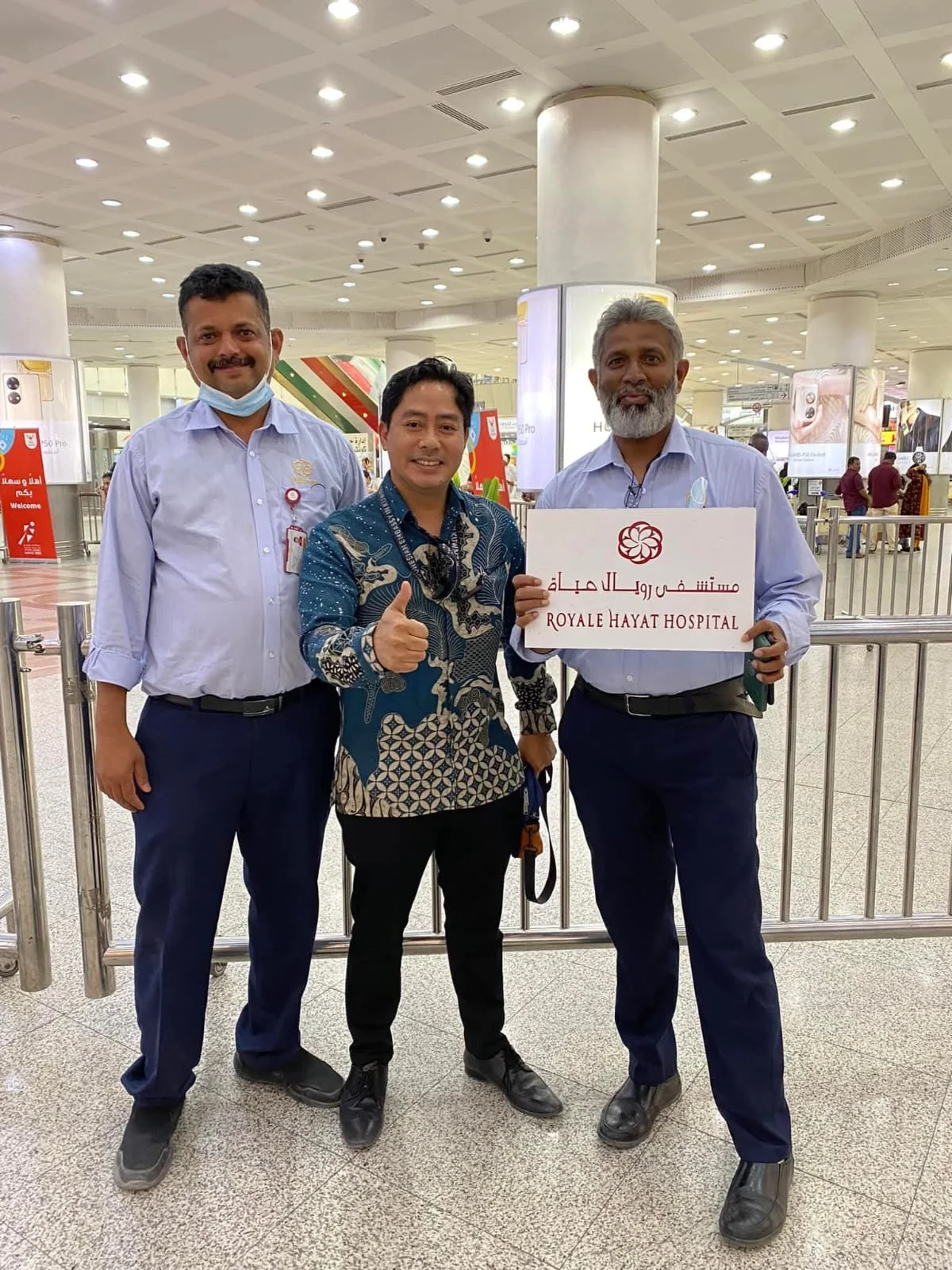 Penyambutan Manajemen Royale Hayat Hospital di Bandara Kuwait